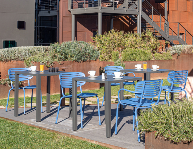 emu mom collection patio installation
