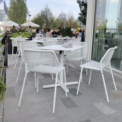 Dacha Beer Garden